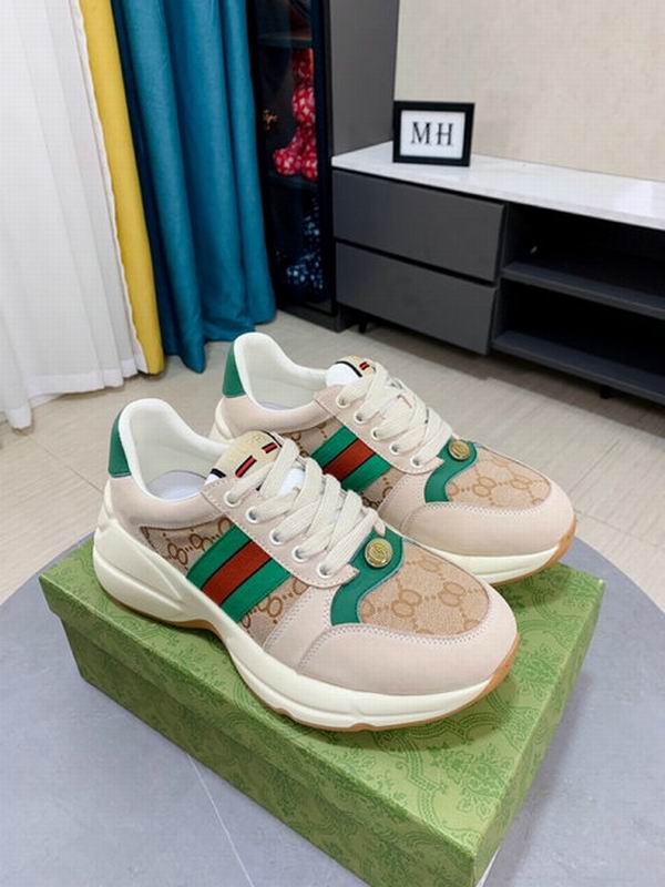 men gucci shoes-397